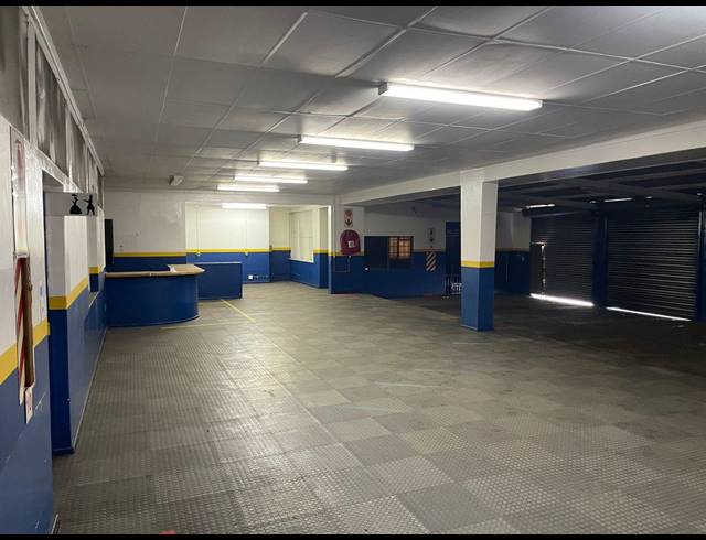 4,834M² WAREHOUSE TO LET IN ALRODE